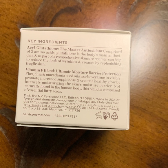Perricone MD Smoothing & Brightening Under-Eye Cream NIB - Picture 4 of 5